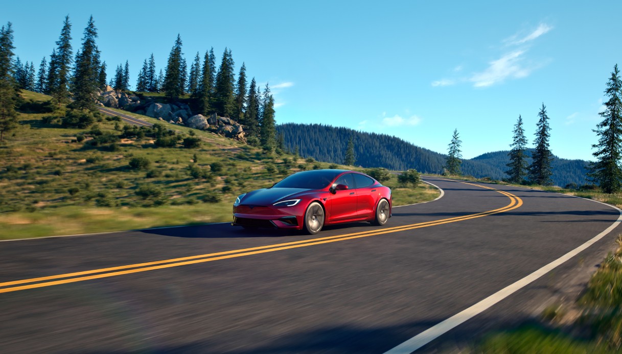 Tesla condannata a maxi risarcimento per incidente con Autopilot: sentenza storica