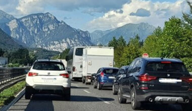 2°esodo di agosto sulla ss36. I “transiti” a Costa e Abbadia