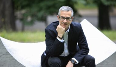 La critica d’arte è davvero al capolinea o si sta trasformando? L’opinione di Vincenzo Trione