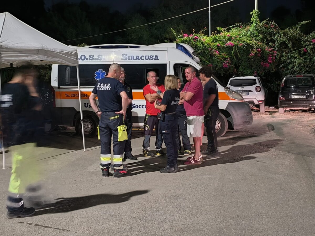 Ferragosto, presidio della Protezione Civile sulle spiagge: "Misure stringenti se si sporcherà ancora"