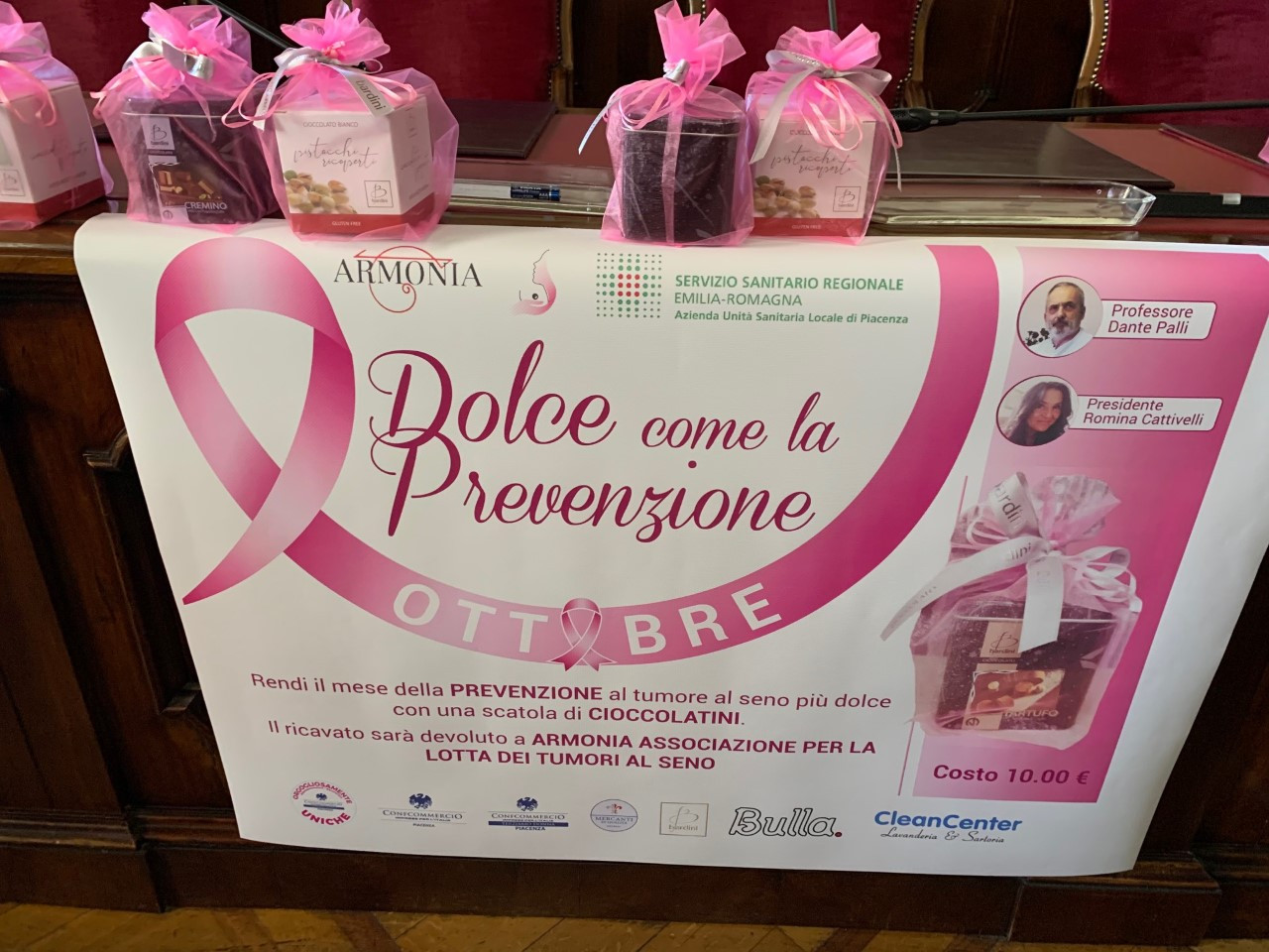 Tumore al seno, crollo delle diagnosi nel 2020. "Fate i controlli"