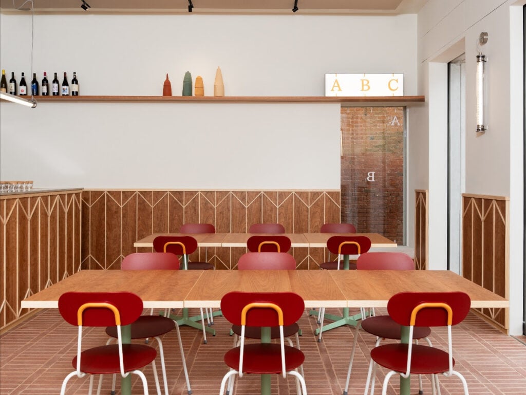 In un museo di Venezia ha inaugurato un ristorante progettato da Fosbury, gli architetti che curarono il Padiglione Italia