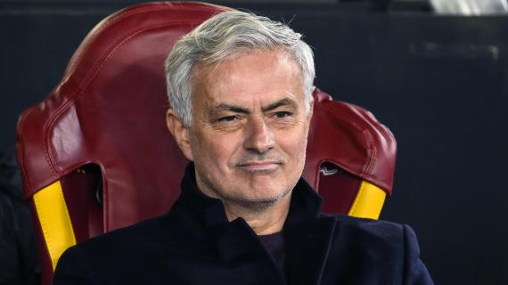 Fenerbahce avanti, Mourinho ghigna: "Non vinco mai a Rotterdam, ma al ritorno..."
