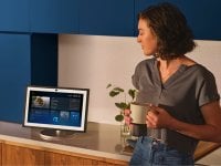Amazon punta sulla pubblicità vocale: presto annunci nelle conversazioni con Alexa+