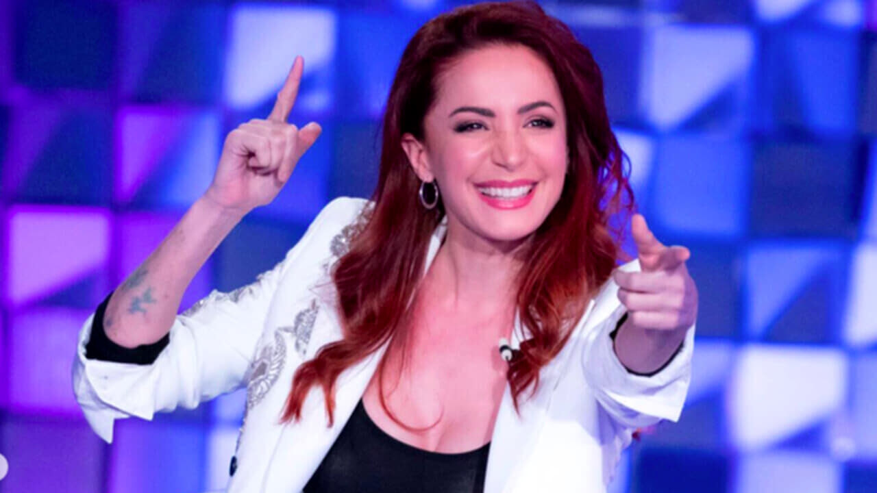 "Ti offro il ballerino più bello". Milly Carlucci "convoca" Andrea Delogu a "Ballando con le Stelle"