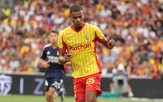 Inter Diouf, c'è l'accordo con il Lens: le news di calciomercato