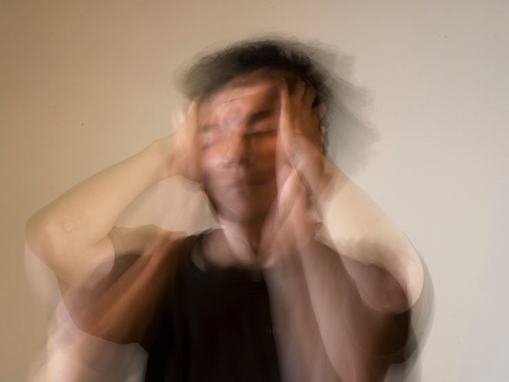 raffigurazione di un uomo che soffre di ansia