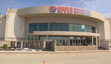 Apple Cinemas pronta a difendersi nella disputa legale con Apple