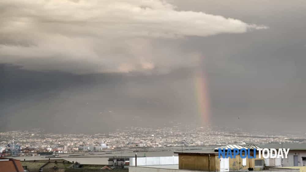Temporali improvvisi e grandine, allerta meteo per domani 16 agosto