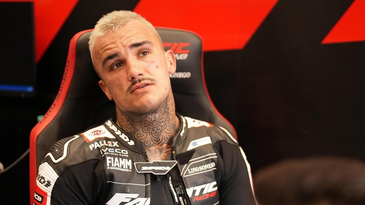 MotoGP 2025. GP di Austria. ESCLUSIVO - Aron Canet, la bulimia, il rifiuto per i tatuaggi, gli stipendi in Moto2 e SBK e l'idolo: "Marco Simoncelli" [VIDEO] - MotoGP