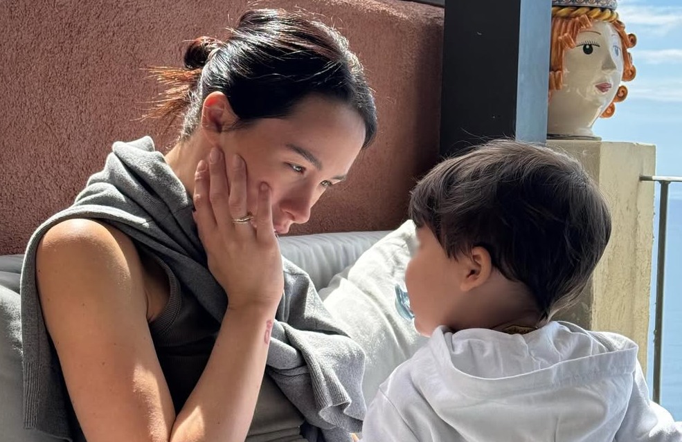 Aurora Ramazzotti: “Ecco perché non mostro mio figlio sui social”