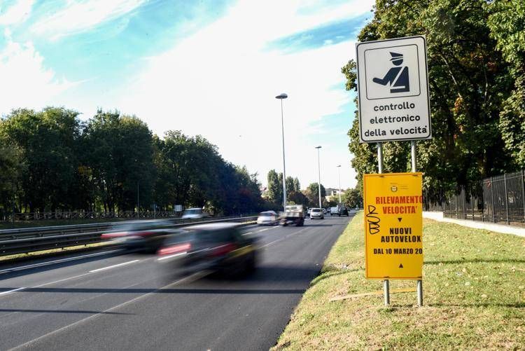 "Autovelox potrebbero spegnersi a ottobre", cosa succede in Italia dopo il Decreto Infrastrutture