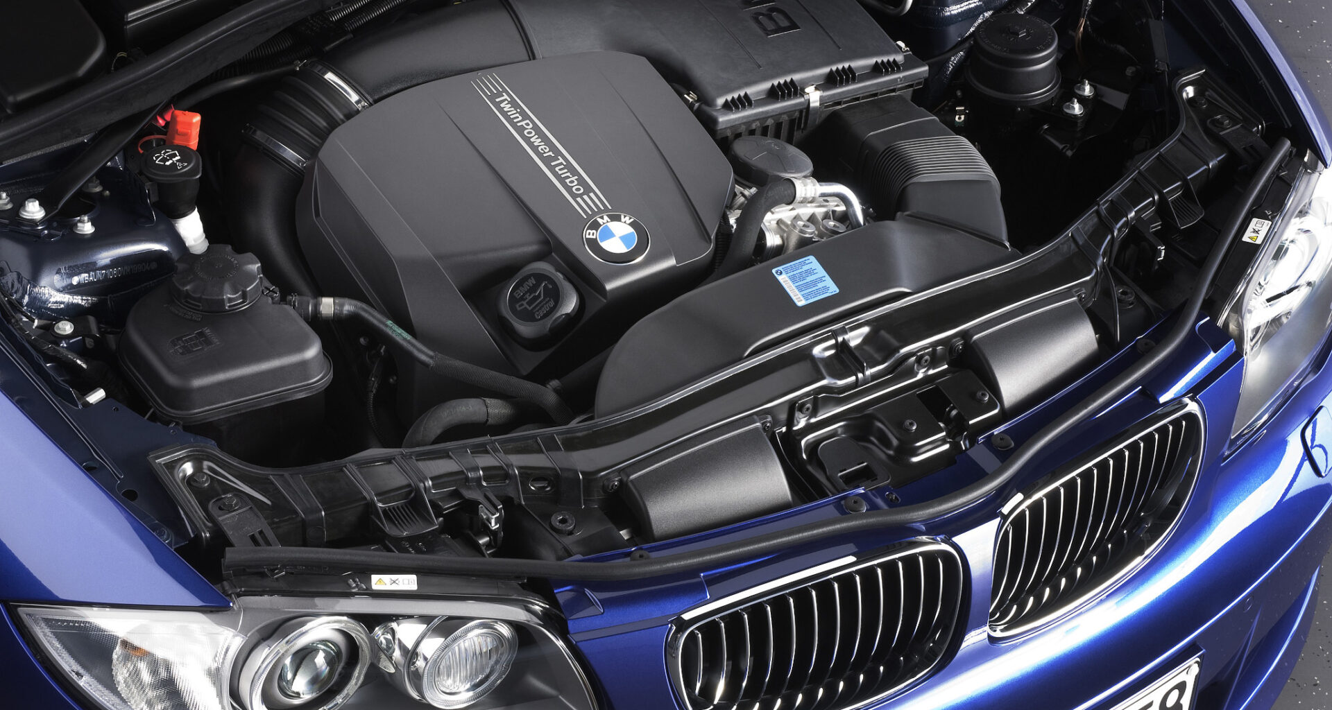 Svolta storica: Mercedes potrebbe utilizzare motori BMW sulle sue auto