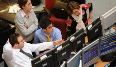 La Borsa del 27 agosto, Piazza Affari si riprende ma resta in rosso - QuiFinanza