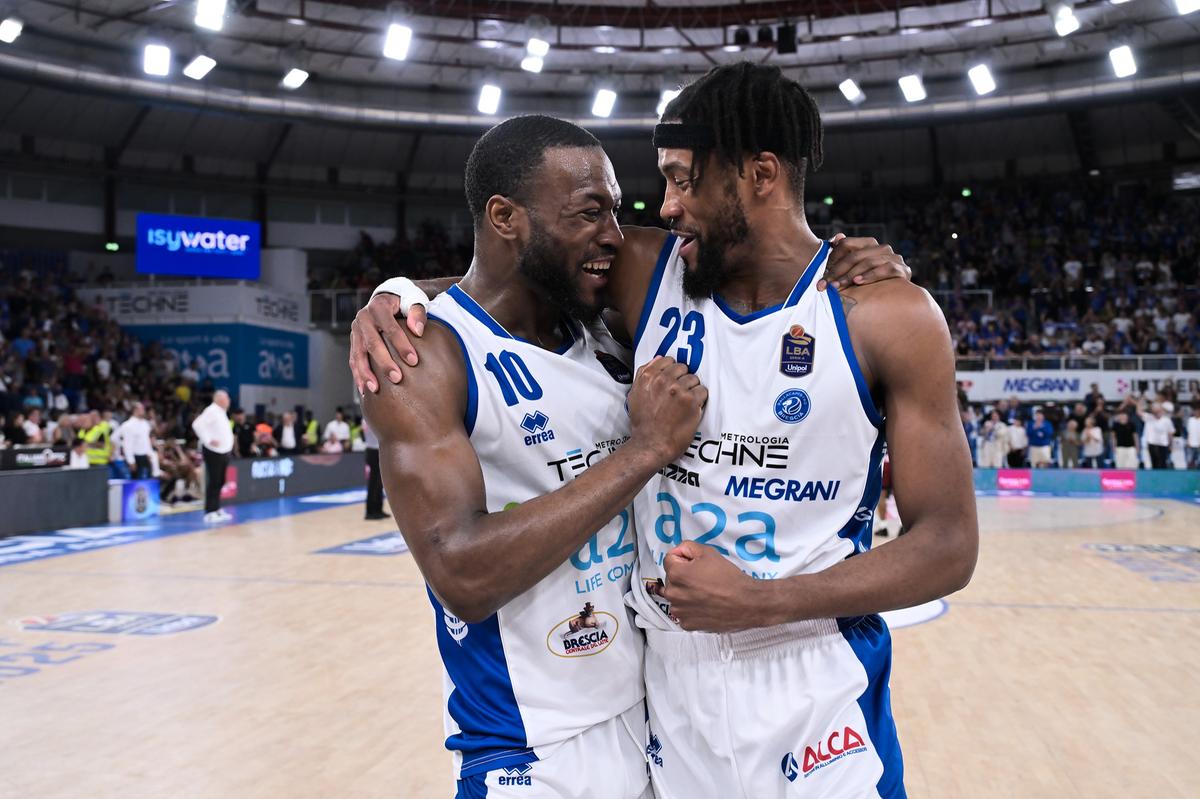 la Germani Brescia piega Trapani 92-86 e vola in finale scudetto
