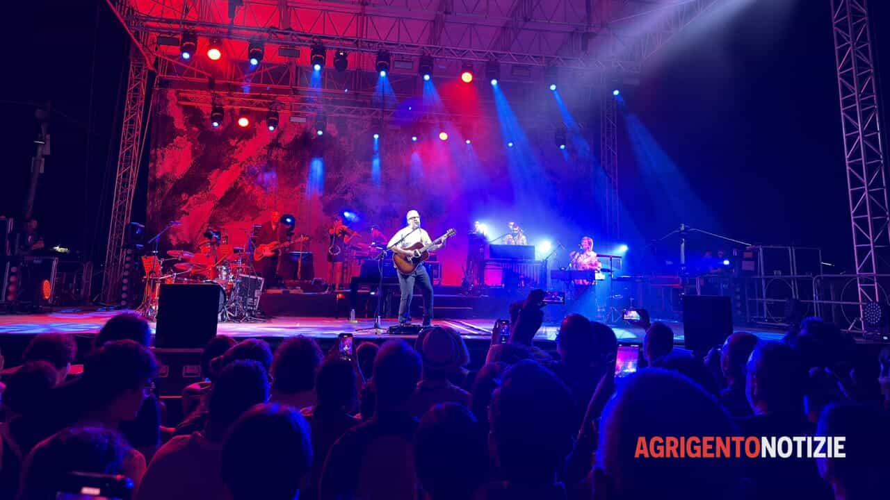 al suo concerto anche una proposta di matrimonio