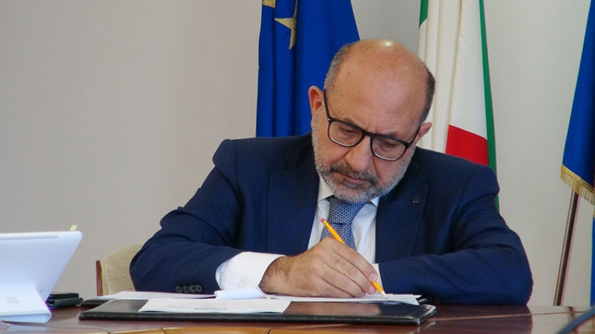 GIORDANO: “LATRONICO HA RAGIONE: AL CENTRO RESTINO I PAZIENTI”