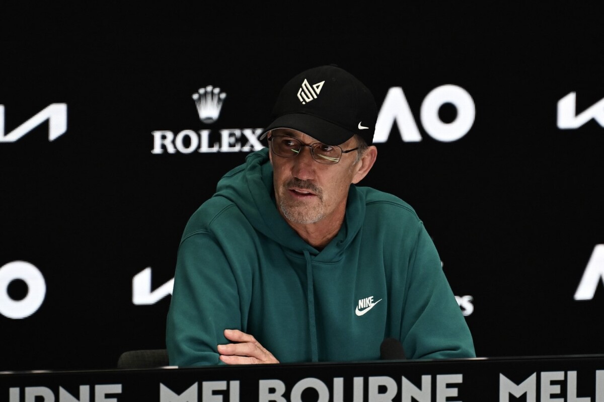 Cahill racconta: “La svolta di Sinner è stata al servizio”