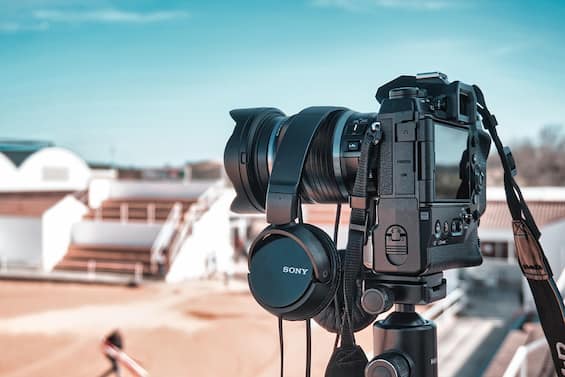 Giornata mondiale della fotografia: come l'Ai sta cambiando il mondo delle immagini