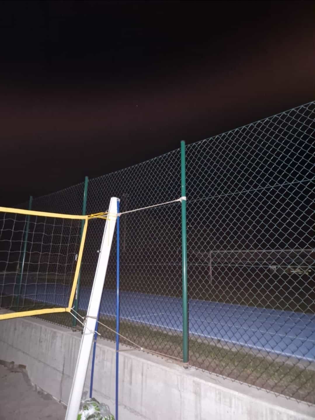 Campo beahc volley Dervio pericoloso (1)