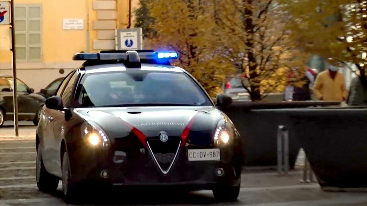 49enne denunciato e allontanato dalla casa di famiglia