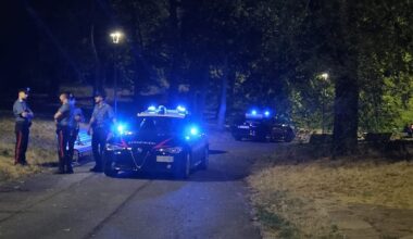 un uomo rapina, violenta e sequestra due ragazzine minorenni