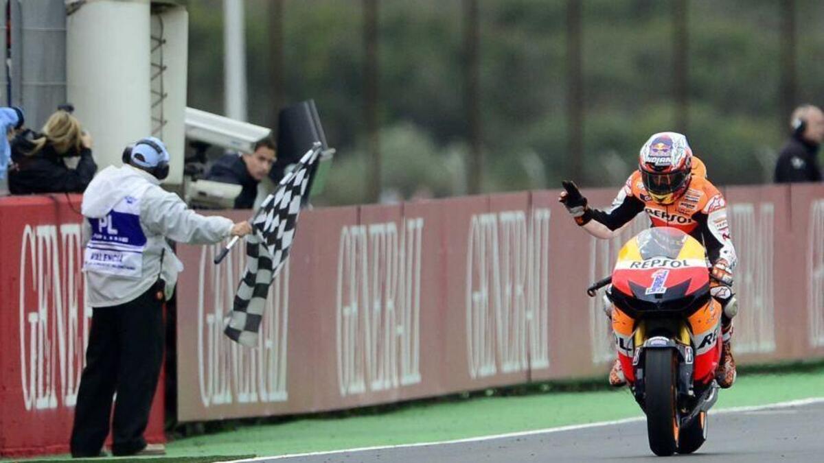MotoGP 2025. GP di Austria. Casey Stoner torna su una MotoGP! Ma è solo una parata - MotoGP