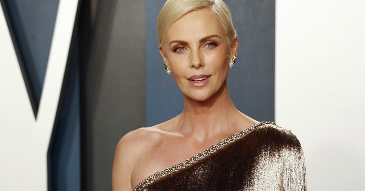 Charlize Theron e il sesso: «Avrei dovuto faro di più» - Torino Cronaca