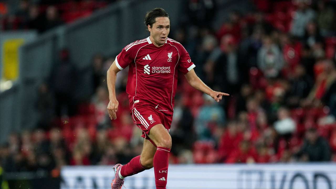 Liverpool, Chiesa: "Dedico il gol a Diogo. Futuro? Sono molto felice qua"