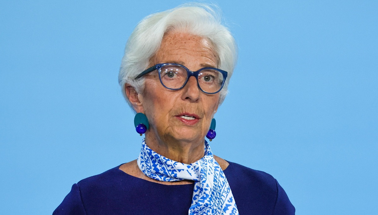 Incognita tassi a causa dei dazi: l'avvertimento di Lagarde all'Ue