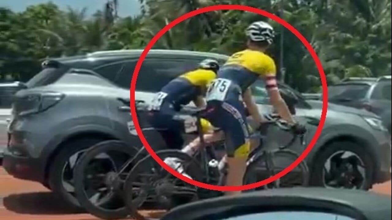 Tour de Guadalupe, ciclisti Niels Tenniglo e Huub van Kapel barano nascondendosi fuori strada: scoperti ed espulsi