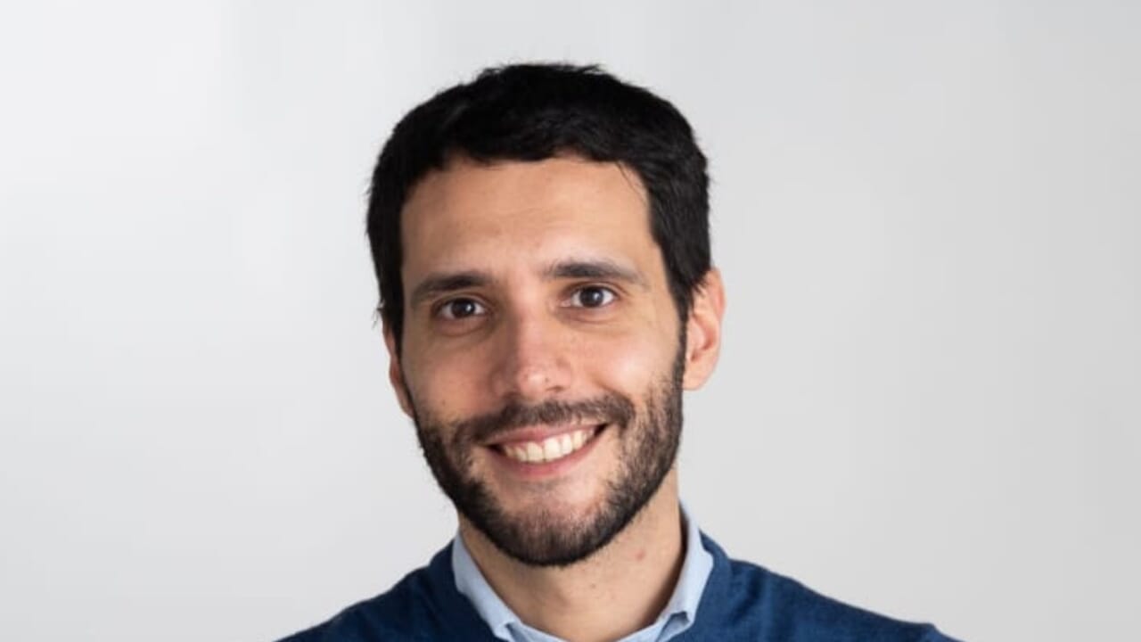 “Festini hard e appartenenza alla massoneria", accuse e lettere minatorie al candidato di Fratelli d'Italia