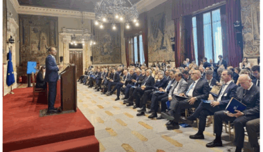 Testo Unico farmaceutica, Federfarma: “La rete delle farmacie è a disposizione per dare il proprio contributo”. La preoccupazione delle Regioni