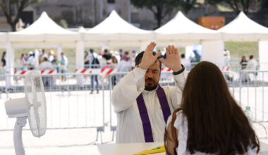 Giubileo dei Giovani, in migliaia si sono confessati al Circo Massimo tra balli e nebulizzatori
