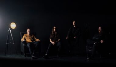 dettagli e primo singolo del nuovo album "Unself"