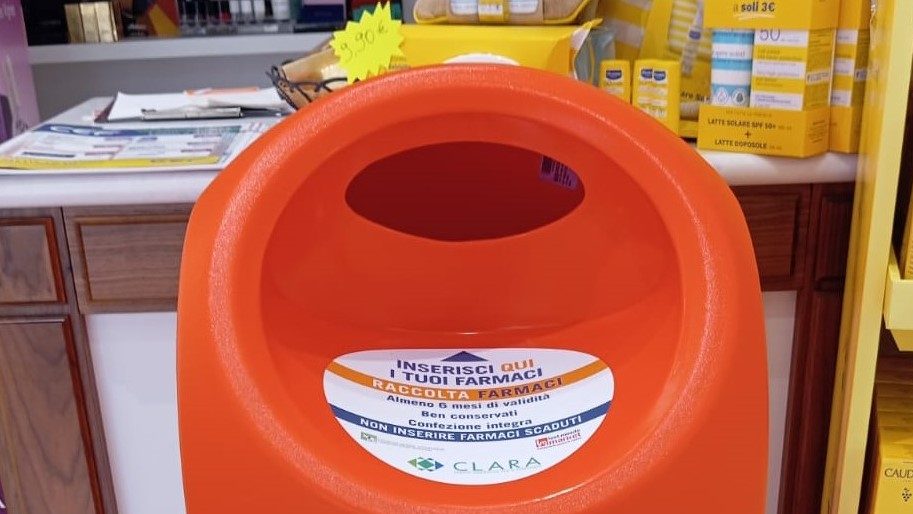 “I farmaci che non usi riportali in farmacia”, 11mila confezioni recuperate in un anno