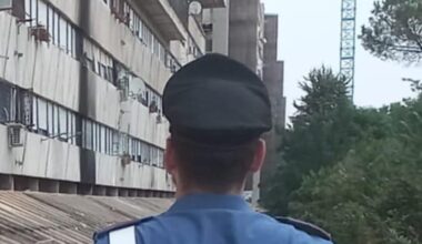 evacuati i residenti. Tre donne intossicate