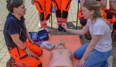 Defibrillatori in dono ai quattro rioni. Corsi gratis per le manovre salvavita