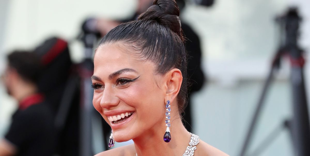 Demet Özdemir di Io sono Farah fidanzato: le ultime news