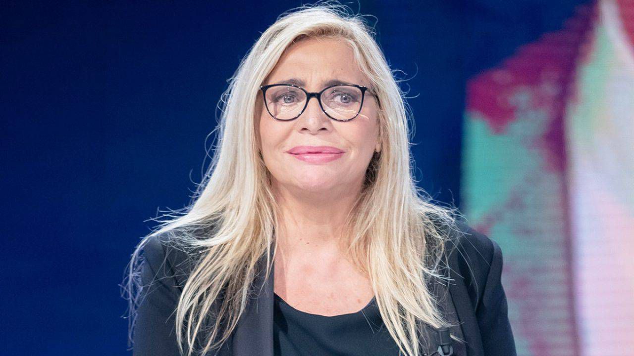 spuntano altri 4 nomi in lizza per la conduzione! Ecco di chi si tratta