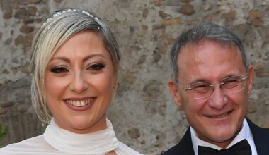 Edmondo Cirielli e Maria Rosaria Campitiello, matrimonio a Caracalla tra glamour e frecciatine istituzionali