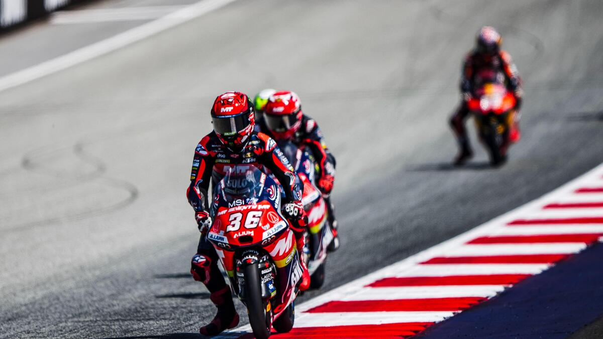 MotoGP 2025. GP di Austria. Moto3: vittoria di Angel Piqueras! Polemica per il sorpasso di David Munoz su Maximo Quiles - MotoGP