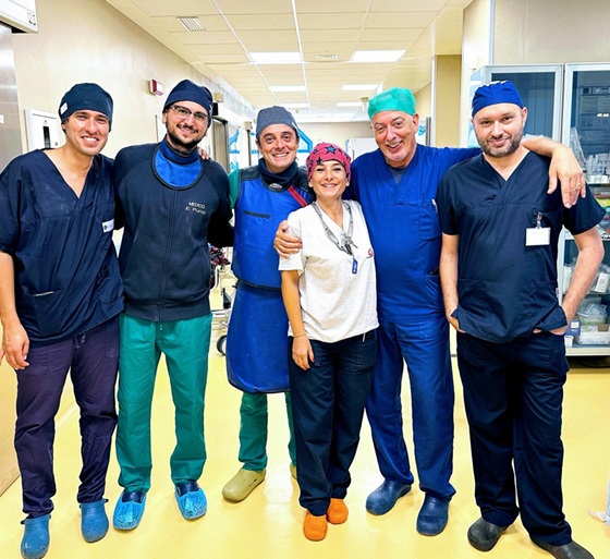 Gravidanza ad alto rischio: cesareo con tecnica avanzata salva mamma e bimbo, preservando la fertilità