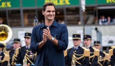 Federer torna in campo, esibizione in doppio a Shanghai