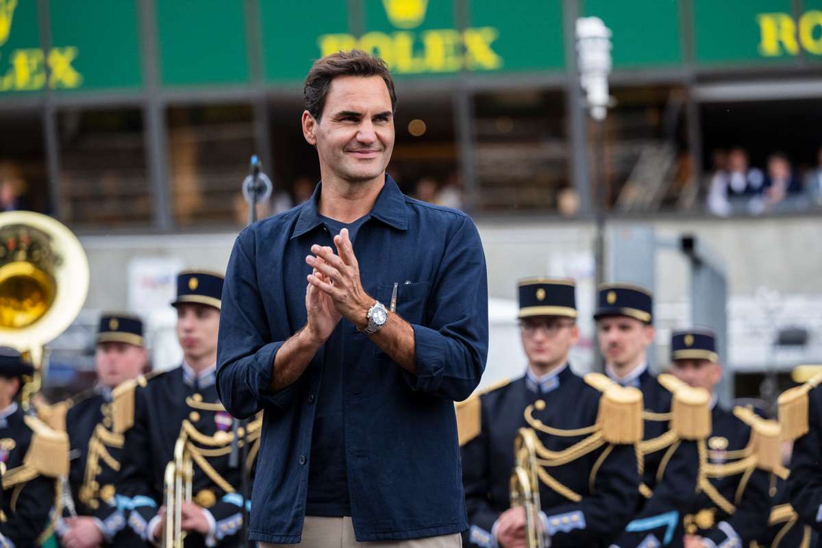 Federer torna in campo, esibizione in doppio a Shanghai