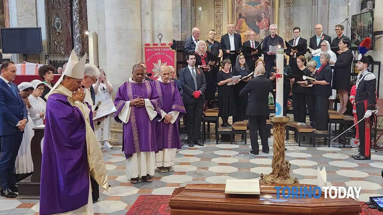 Funerale Cesare Nosiglia in Duomo a Torino