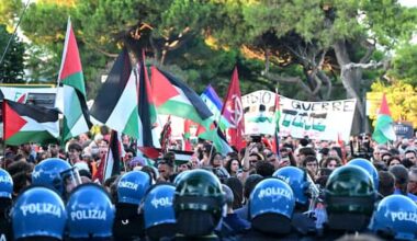 Corteo Pro Pal a Venezia, migliaia di manifestanti per Gaza: sicurezza rafforzata. FOTO - Sky TG24
