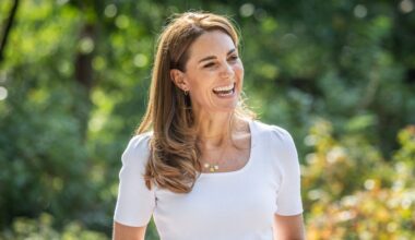 Il bikini a fiori di Kate Middleton, la tendenza da comprare ora