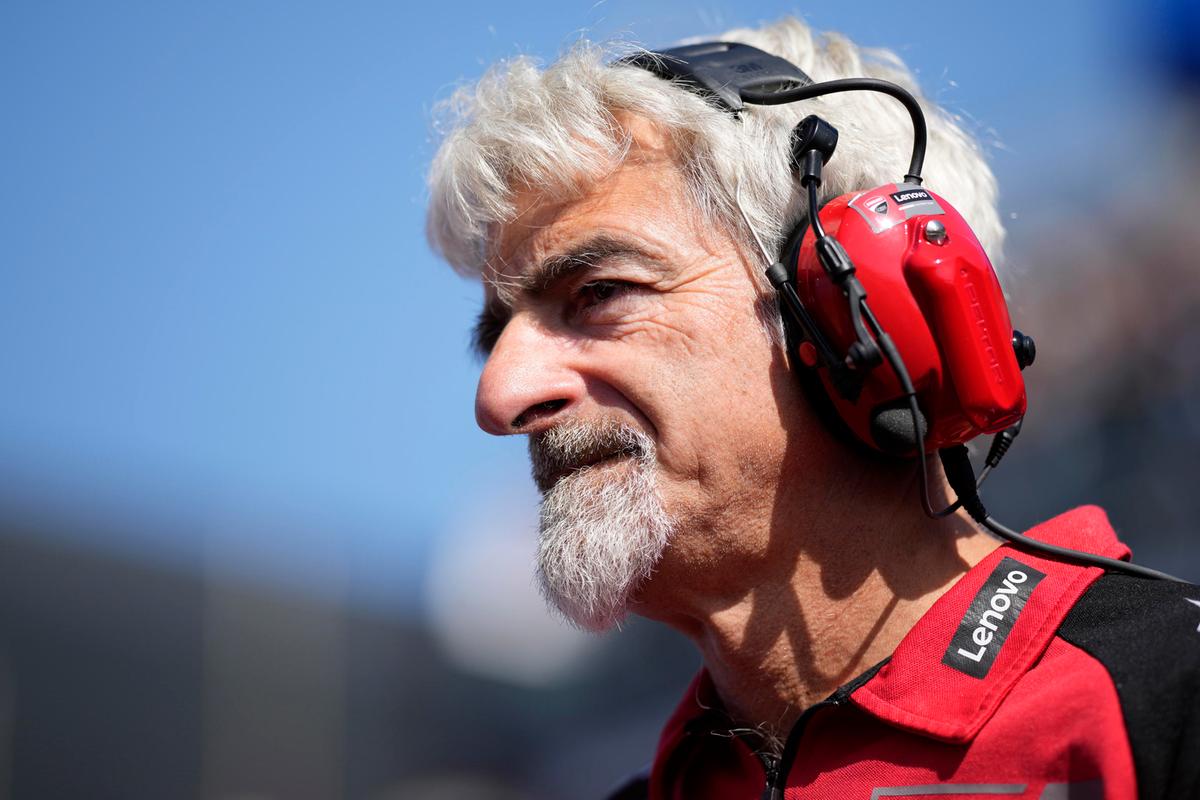 Motogp, Dall’Igna: “Ducati lavorerà contemporaneamente su moto 2026 e 2027”
