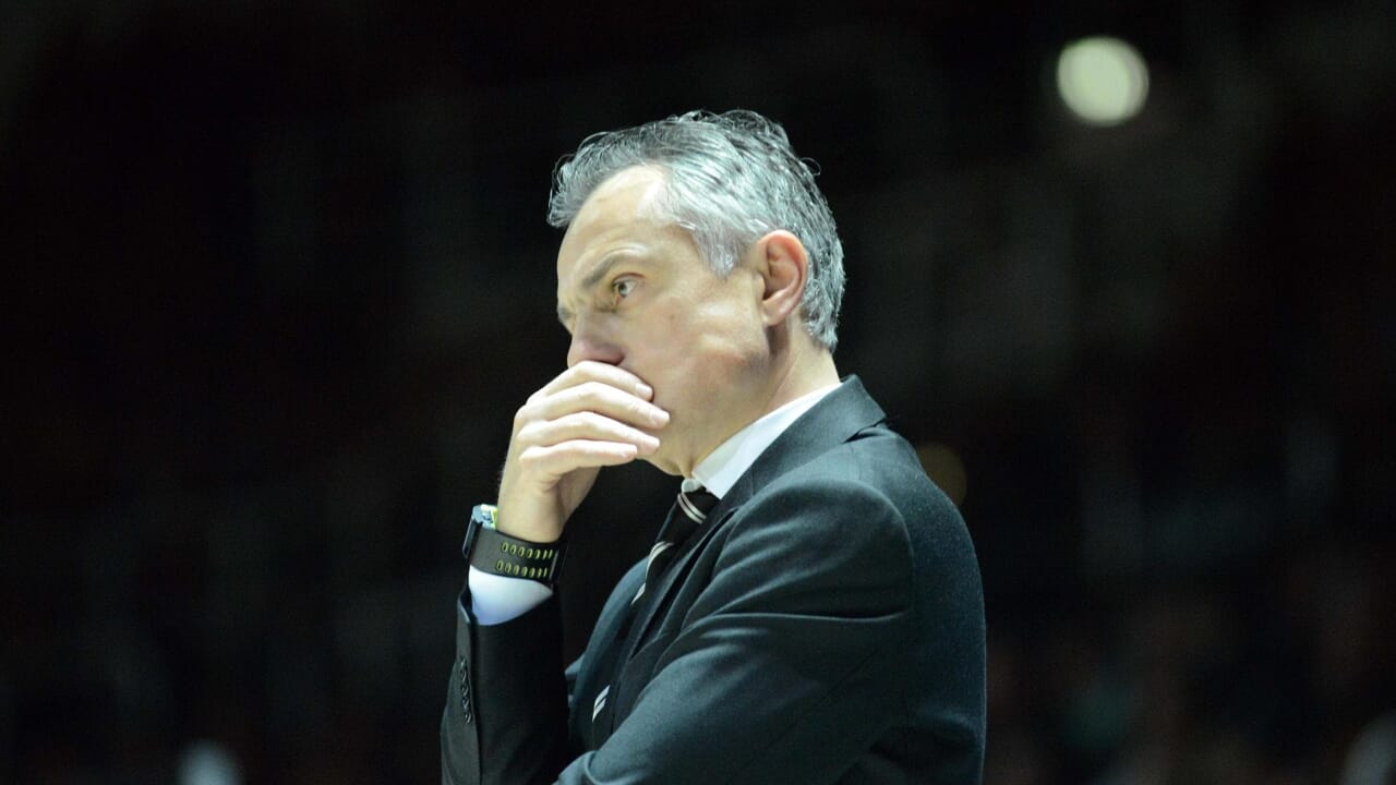 Napoli Basket, l'appuntamento con la salvezza slitta ancora: nuovo ko con Trapani